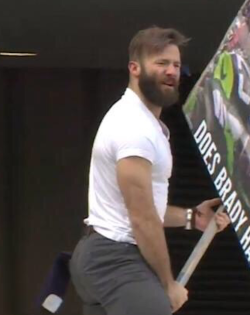 hotfamous-men:  Julian Edelman