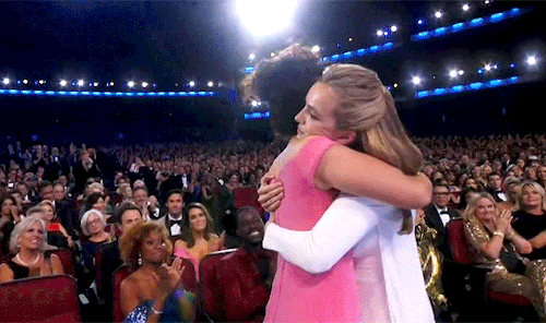 qilliananderson:Jodie Comer and Sandra Oh react after Ms. Comer was named winner of the Outstanding 