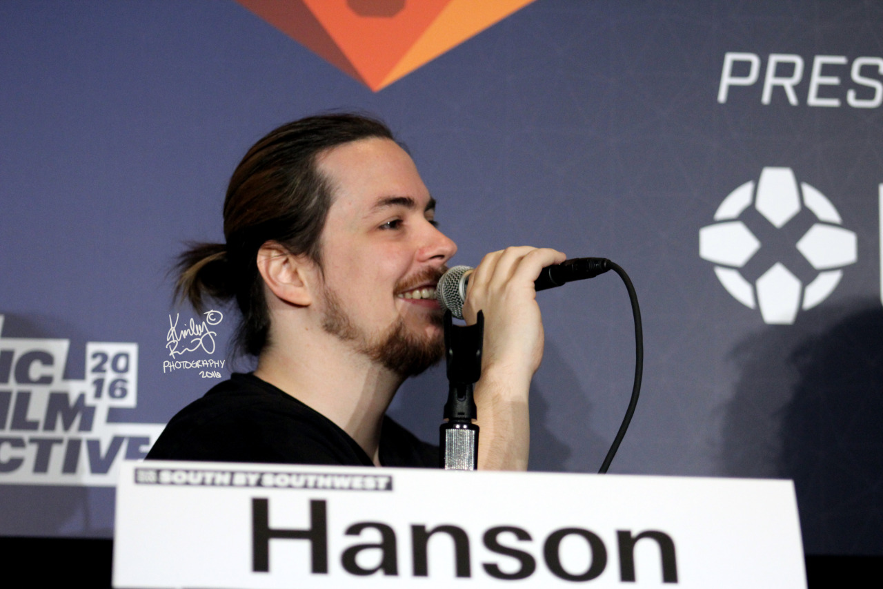 kinleeyy:  Arin Hanson at the SXSW Gaming Game Grumps panel.3/19/2016Also check out