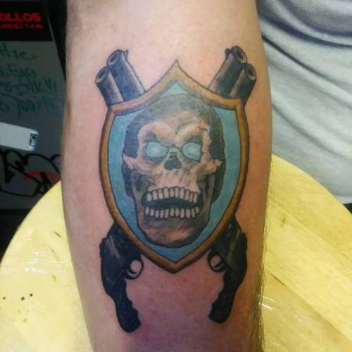 Recent tattoo. Thank youu.    #ink #tattoos #chelsea #boston  #ravenseyeink #tattoo #skull #shotgun (at Raven’s Eye Ink)