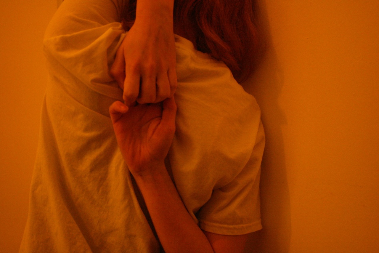 mxxnkid:  “Confused morning”. //- Selfportrait and photos by Sarissa de Groot.