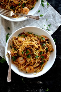 prettypasta:  Soy Sauce Butter Pasta with