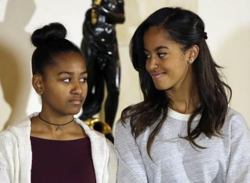 givemeunicorns: nappynomad:  thoughtsofablackgirl:  IN TODAY HAVE A SEAT NEWS!! Elizabeth Lauten, the communications director for a Republican Congressman (Fincher) had this to say about the First Kids on FB.  I can’t with this at all -Pierre  And