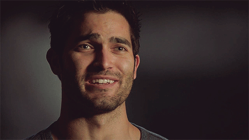 showandwrite:  A drabble about Derek’s daughter doing her first steps.He could
