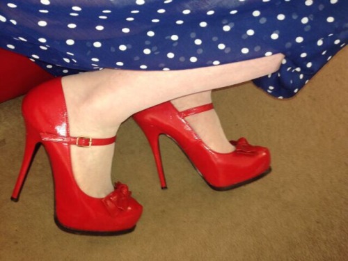 heel69lover:heel69lover: Sheer polka dot dress and fucking sexy heels. Thank you I try to keep my le