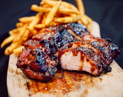 yummyfoooooood:  BBQ Ribs & Fries  @empoweredinnocence