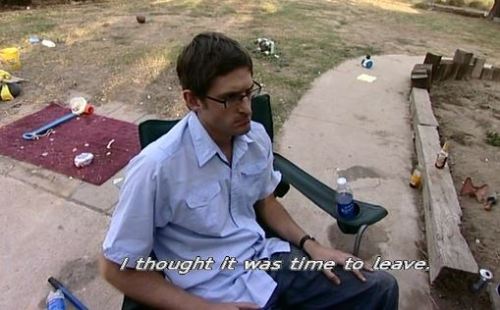 nickywires:my collection of out of context yet highly relatable louis theroux screencaps