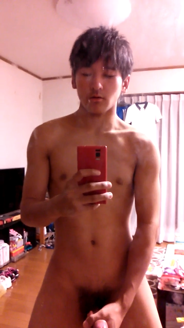korea-gay-sukunk:  k8273k8273:  ryousukekid0112:  japanese soccer boy  かわいい