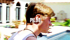 theocgifs:   IMDB’s top ten highest voted episodes of The OC (insp)