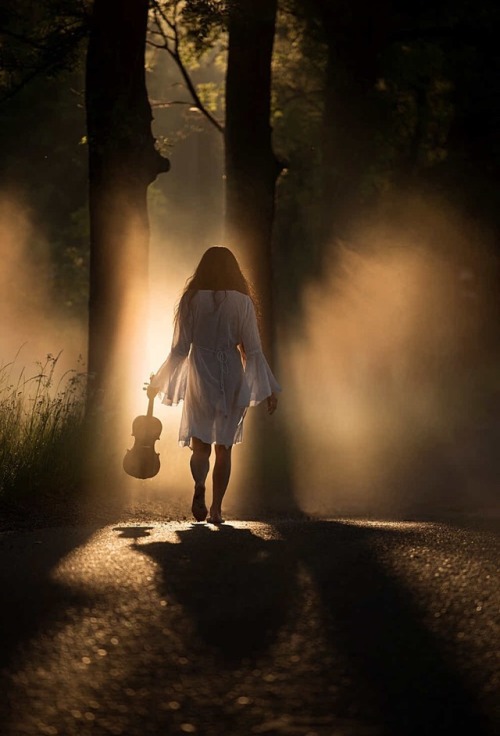 malemalefica: “I feel like I’m moving forward while moving away from something, and everything is po