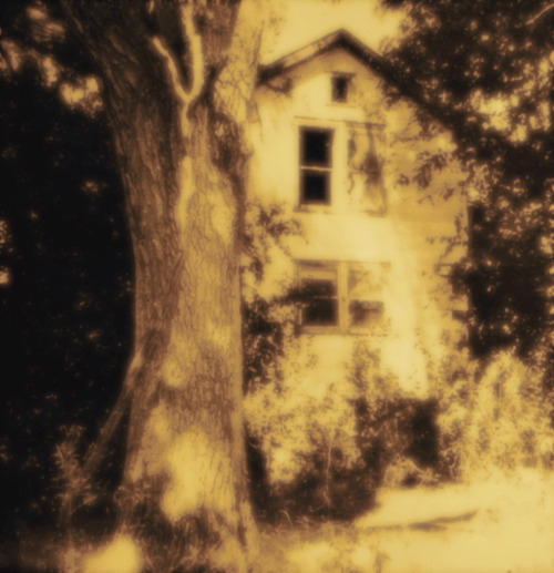 Had A Day Back In Wisconsin, Went To Abandoned House