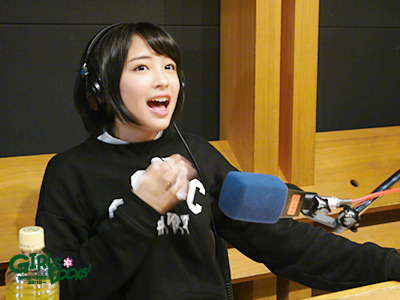 広瀬すずのGIRLS LOCKS! 2013.11.11 月曜日 - すずちゃんがトークの反射神経テストに挑戦!