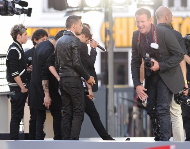 direct-news:  (more) The boys being interviewed at This Is Us premiere. 