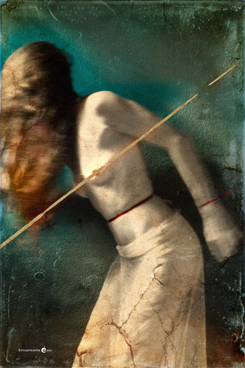 emanuelacauphoto:  I WANT HER  © Emanuela Cau autoportrait   My facebookInstagramFlikrPinterest