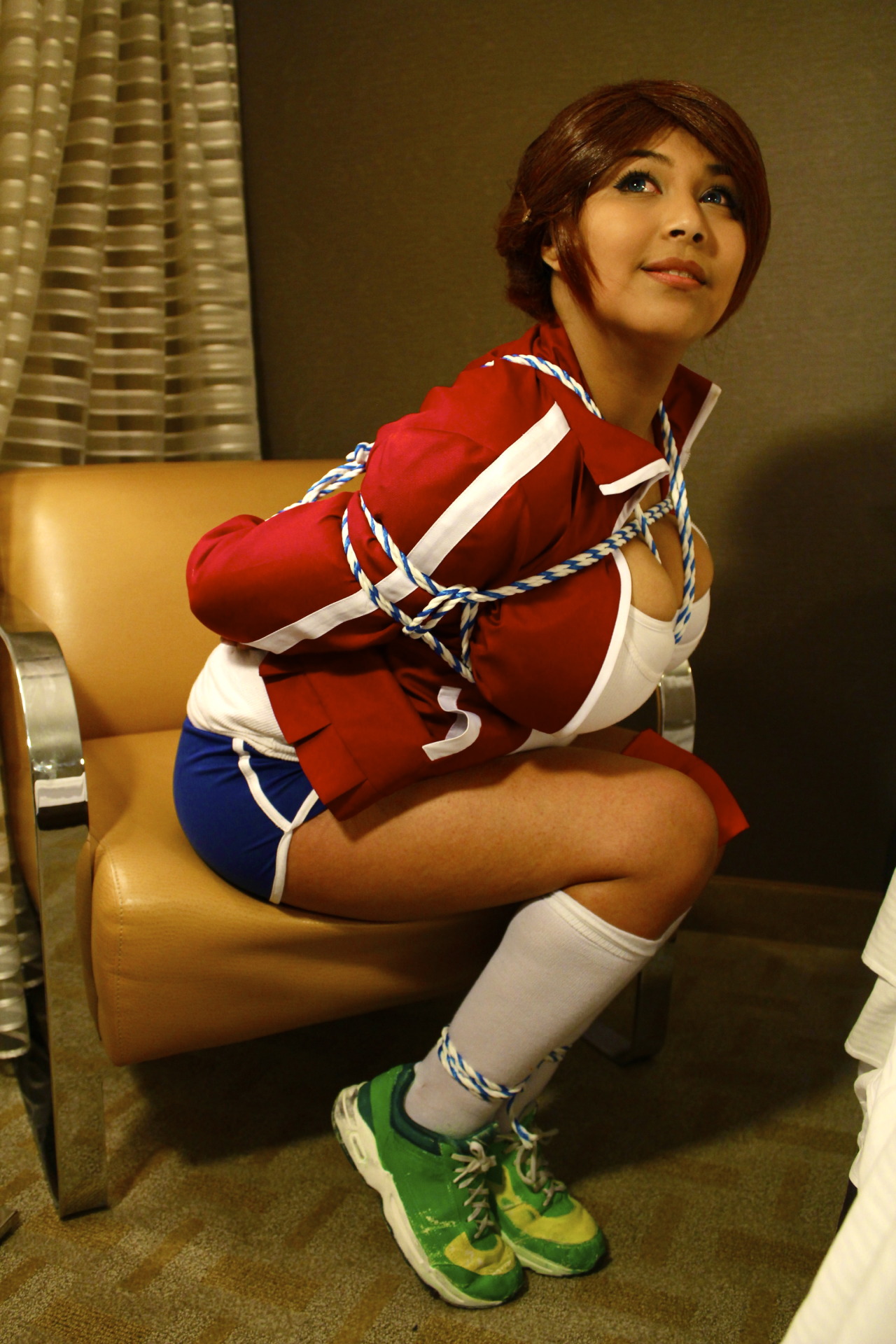 danganropedup:  Aoi Asahina Debut Shoot “Dangan Ropedup” Ropework: shavenyetiPhotography: