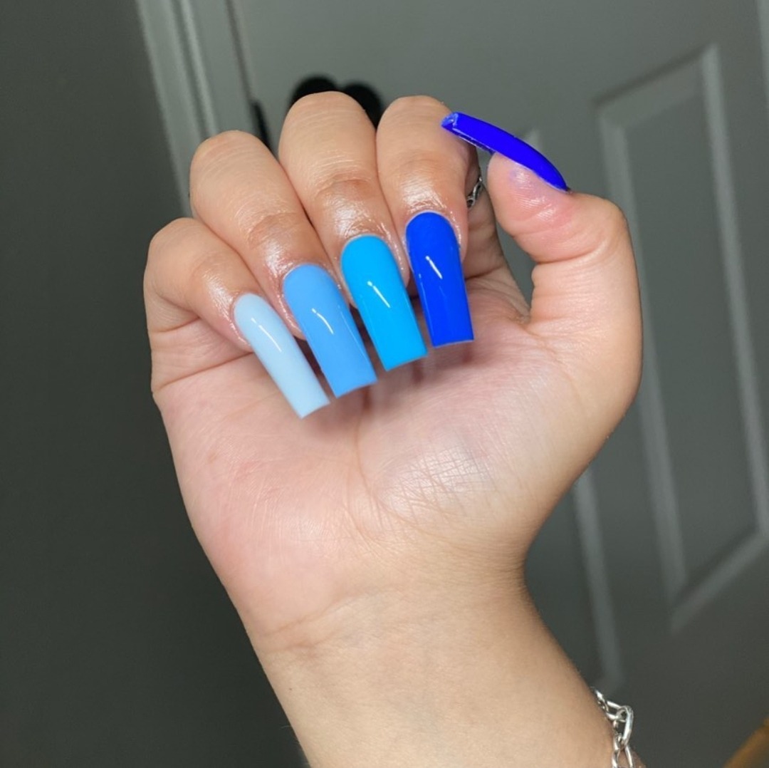 blue diamond nails | Tumblr