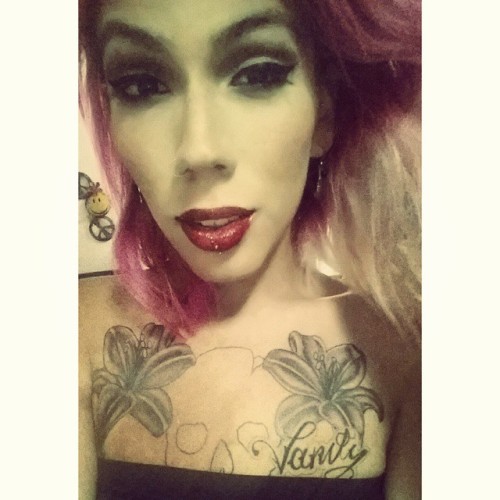 #GirlsWithTattoos #GirlsWithPiercings #Instapic adult photos