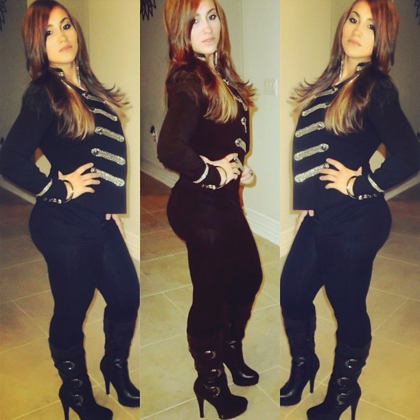 delamuzica:  #tbt 2012 before show!