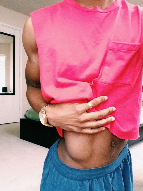 talldaddy:  shilohheritage1981:  💎cropKween  www.talldaddy.tumblr.com