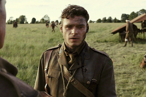 richarddmadden:Richard Madden as Lieutenant Joseph Blake in 1917 (2019) dir. Sam Mendes