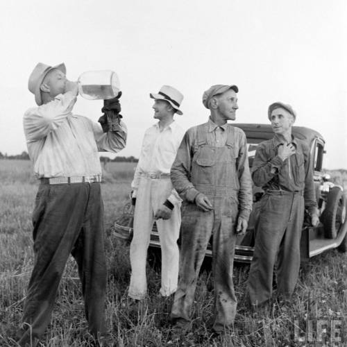 Mid-America(Eliot Elisofon. 1942)
