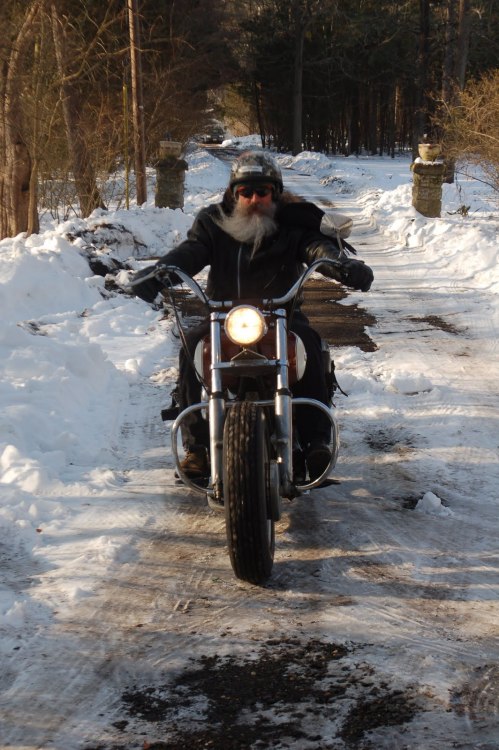 theoilandthegasoline:  Let’s just call him Frosty..  Frosty is a better man than I