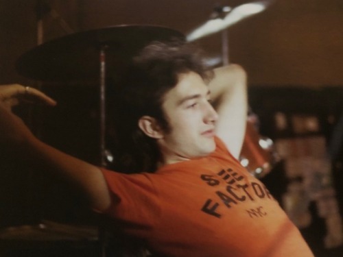 Reblog To Bless Your Dash With Chaotic Deacy✨