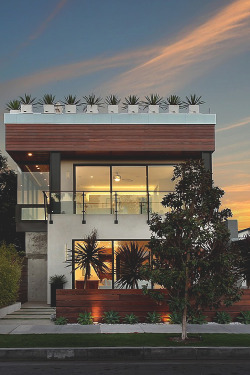 mistergoodlife:  604 Acacia House by Brandon