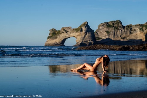 romimuse:  Another great pic in this amazing location. Once again Mark Rhodes behind the lens.  Wharariki Beach, New Zealand. April 2016.www.romimuse.com Instagram/Romi Muse