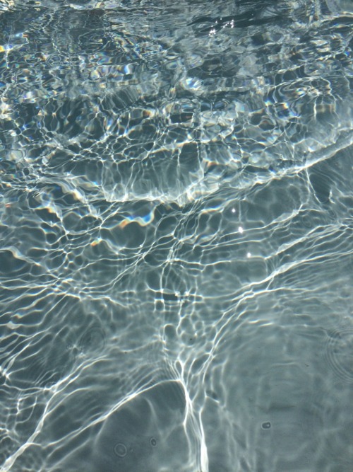 whorchacha:  the water contains me without even trying