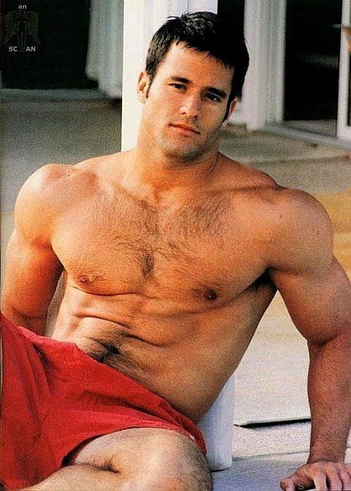 edcapitola:  Well, this dude has entered the “Perfect Zone,” by my calculations. He’s truly amazing. What I would give to have him for one night. With his lusty imagination in high gear, and his cock rock hard, he could fuck me upside down and backwards