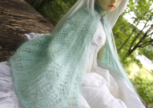 The lace cape pattern(I called it Winter Crystals, I could just see it on a Ice Queen type doll! ❤️)