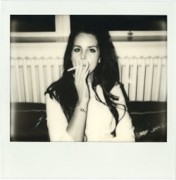 addicted-to-lana-del-rey:   Lana Del Rey blog 