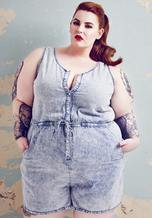 chubby-bunnies:  tesshollidayofficial:  I am so in awe of my images from my Yours Clothing shoot. So grateful to have the opportunity to model for big brands and not have to confirm industry standards. Short, fat, tattooed & if I can say so.. Killin’