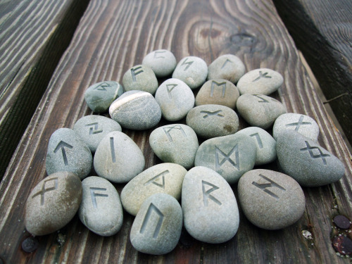 witchscupboard:Beach stone runes by Cast a StoneAll natural magick ~