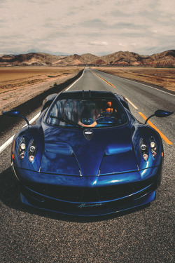 artoftheautomobile:  Pagani Huayra via Richard Thompson