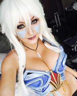 cosplay-queens:  jessicanigri via cosplay-queens I loved being Kida in Hawaii last year! 🌊 I made this outfit just for @amazinghawaiicomiccon 🌊💙☺️ #Atlantis #cosplay #jessicanigri #kida