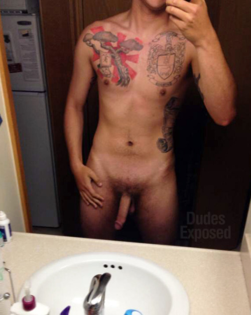 dudes-exposed:  Dudes Exposed Exclusive: adult photos