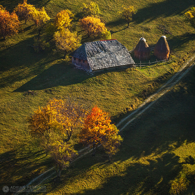 bookofoctober:  October in the Romanian village of Măgura. Photos by Adrian Petrisor