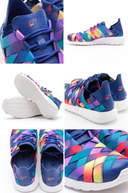 fitvillains:  Nike ‘Roshe Run Woven Premium’ Sneaker Annnnnd the wish list keeps getting longer. And longer. And longer. I want these so hard I can taste them, lol.    Omfg I want these!!!!