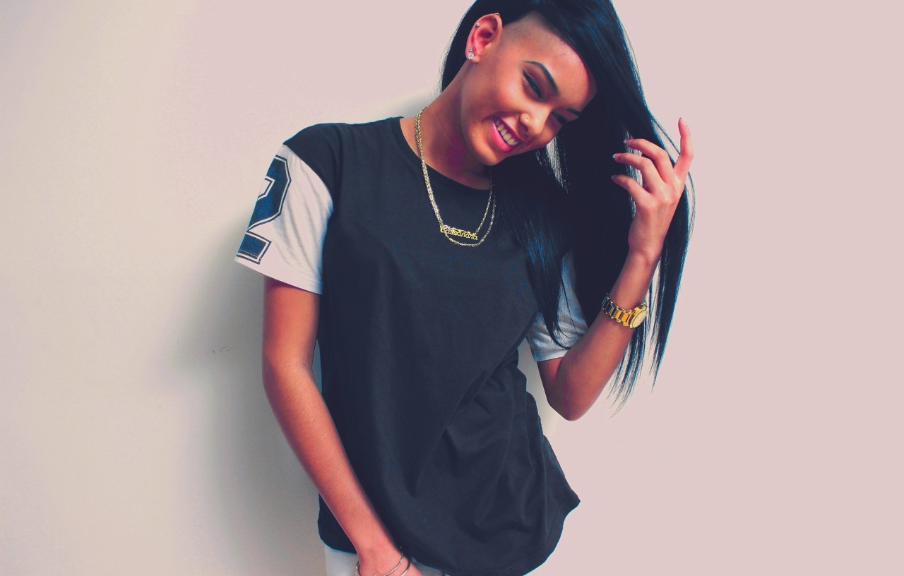 blackfashion:  Shirt- Forever 21Cassandra, 19, South Floridaxo-cassandre.tumblr.com24kcas