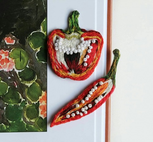 lustik:Beaded &amp; Embroidered Vegetables &amp; Food by Nemnozkho Broshka.