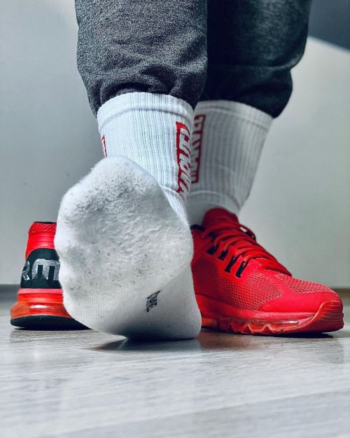 Would you take a ||| @airmax.sniffer ||#SniffAIR #gaysneakers #gayboy #whitesocks #gaysox #gaykiffeu