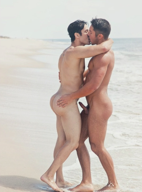 edcapitola:  beauty-of-a-man:  Follow me: www.beauty-of-a-man.tumblr.com  Follow
