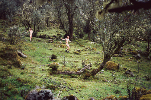 http://nudehkng.tumblr.com/post/87217368374