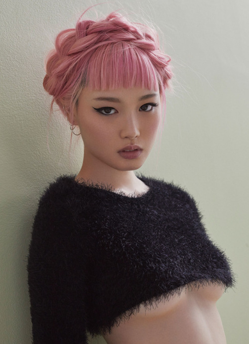 leah-cultice:Fernanda Ly by Zoey Grossman For Love & Lemons Fall 2017 Knitz