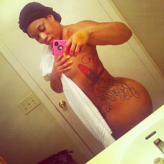 eyecandy1000:  Janice A.K.A. Red Apple Da Badest  Sexy Adult Dancer/Video Vixen From