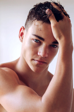 meninvogue:  Jai Bower