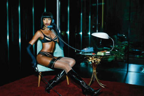 naomihitme:  Naomi for Agent Provocateur Spring/Summer 2015 Campaign photographed by Ellen von Unwerth 