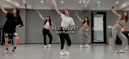 juhyun: I didn’t know what all of you would like so I put it all in  (Video I promised at